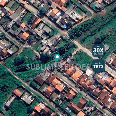 Terreno de 268m² | Benfeitorias