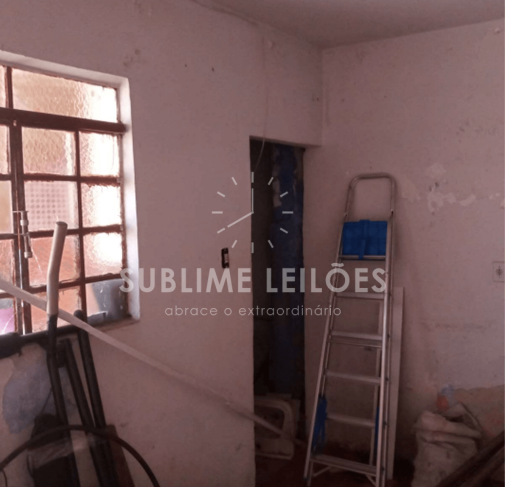 Foto de 5 residências | Constr. de 256m²