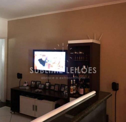 Foto de Terreno de 230m² | Constr. de 172m²