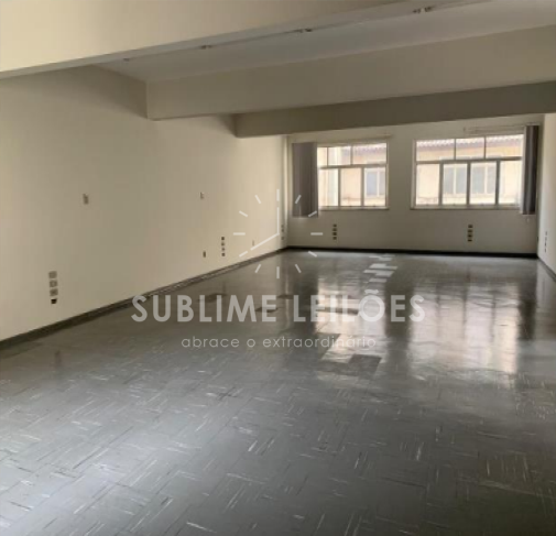 Foto de Multiusuário | 129m² útil
