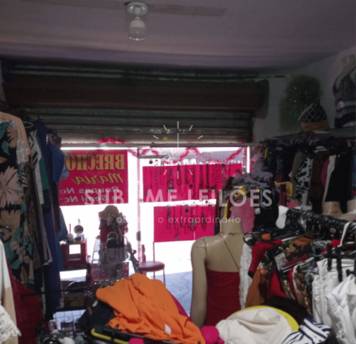 Foto de 5 residências | Constr. de 256m²