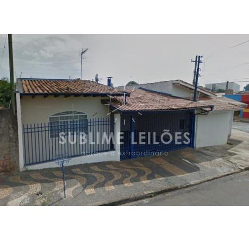 Foto de 3 dormitórios | 2 Vagas | 189m² útil