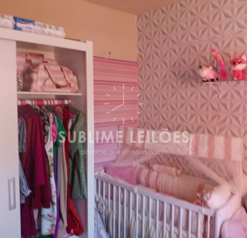 Foto de 5 residências | Constr. de 256m²