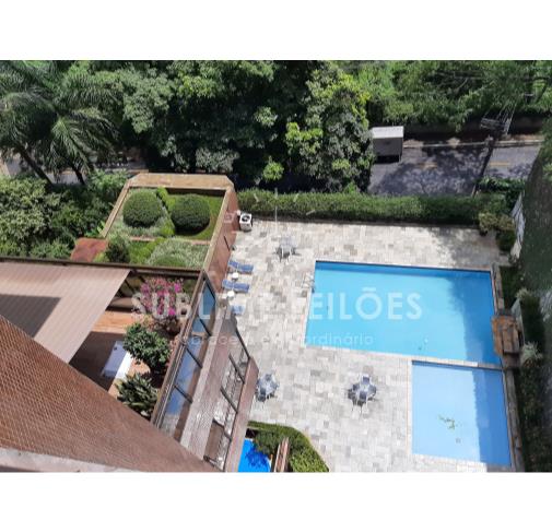 Foto de 5 Vagas | Piscinas | 267m² útil
