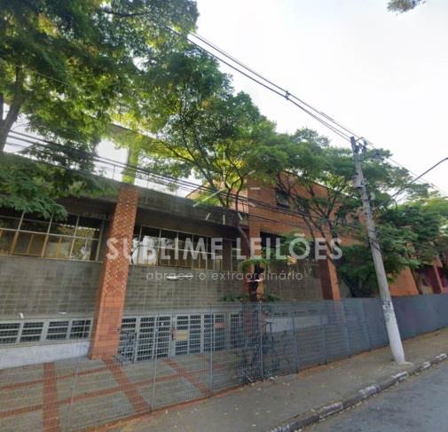 Foto de Terreno de 40.453m² | Constr. de 40.187m²