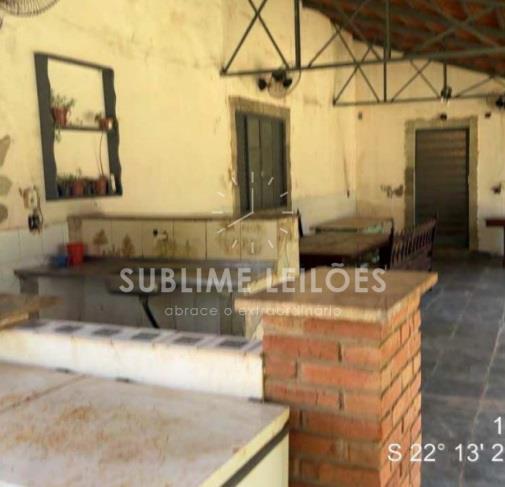 Foto de Terreno de 4,4535ha | Constr. de 925m²