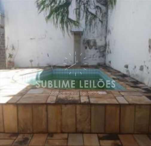 Foto de Terreno de 288m² | Constr. de 332m²