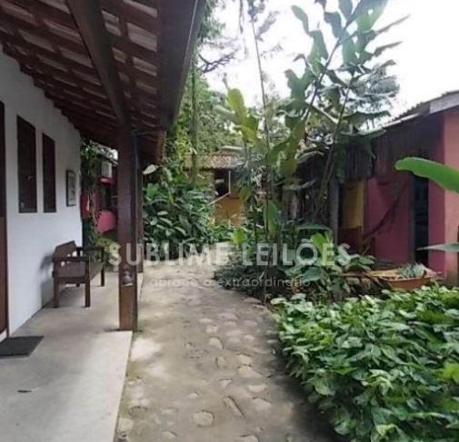 Foto de Terreno de 3.392m² | Constr. de 518m²