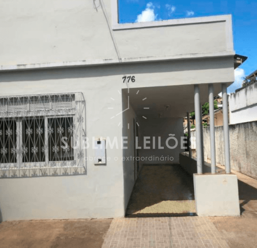 Foto de Terreno de 351m² | Constr. de 112m²