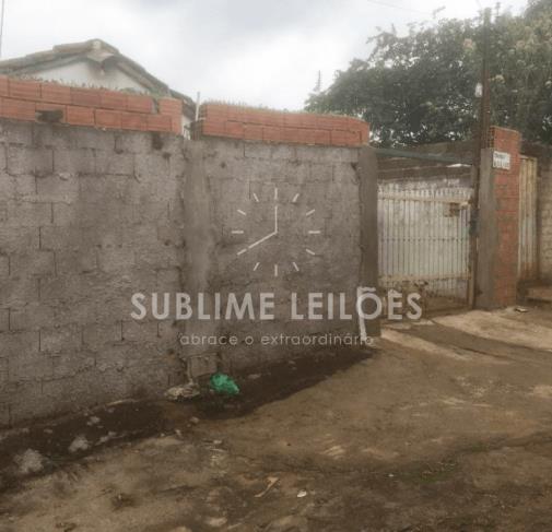 Foto de A) Terreno de 273m² | Constr. de 54m²