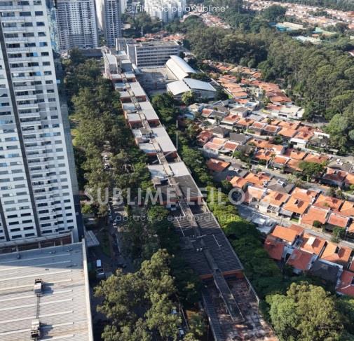 Foto de Terreno de 40.453m² | Constr. de 40.187m²