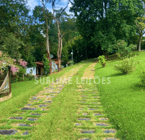 Foto de Terreno de 30.200m² | Benfeitorias