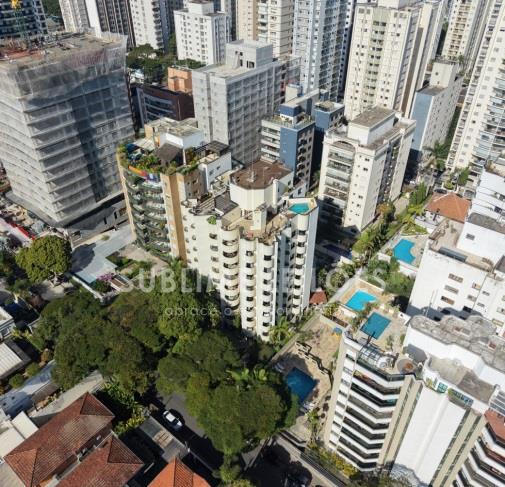 Foto de 4 dormitórios | 3 vagas | 200m² útil