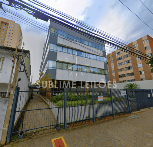 Foto de Terreno de 2.830 m² | Constr. de 4.042m²