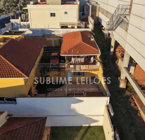 Foto de Terreno de 536m² | Constr. de 332m²