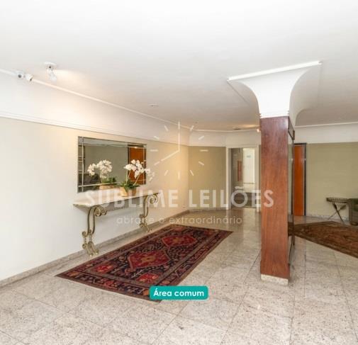Foto de 3 vagas | 200m² útil