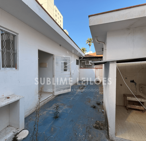 Foto de Terreno de 350m² | Constr. de 213m²