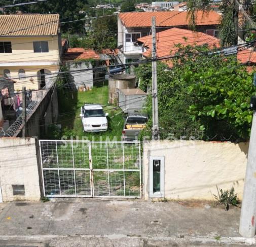 Foto de Terreno de 405m² | Benfeitorias