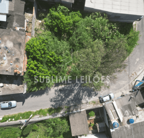 Foto de Terreno de 310m² | Sem benfeitorias