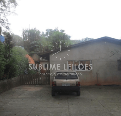 Foto de Terreno de 2.361m² | Constr. de 238m²