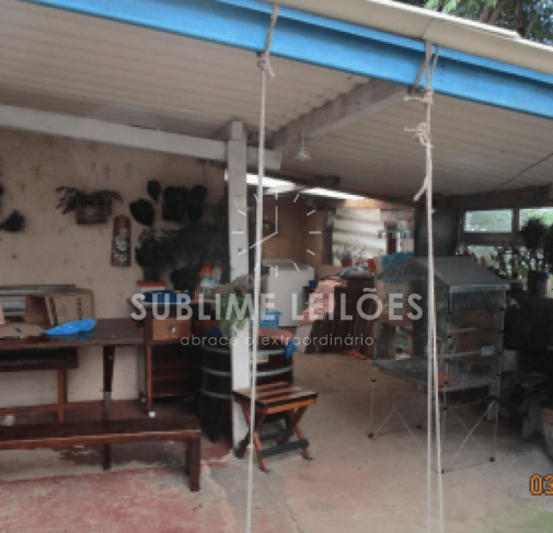 Foto de Terreno de 2.361m² | Constr. de 238m²