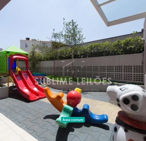 Foto de 4 vagas | 294m² útil