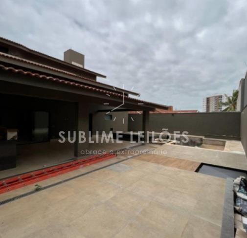 Foto de Terreno de 672m² | Constr. de 484m²