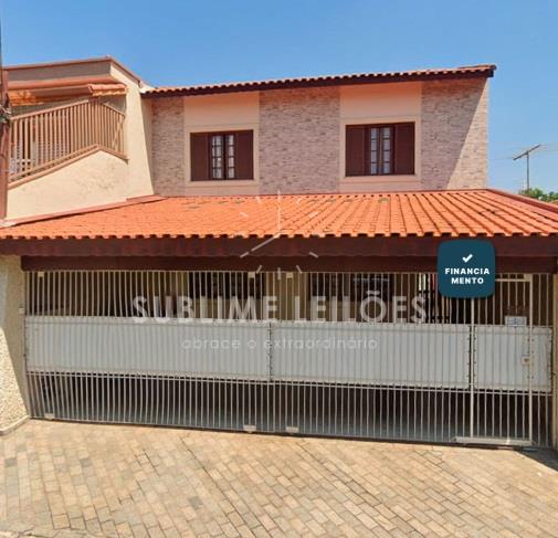 Foto de Terreno de 158m² | Constr. de  207m²