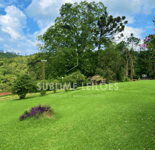 Foto de Terreno de 30.200m² | Benfeitorias