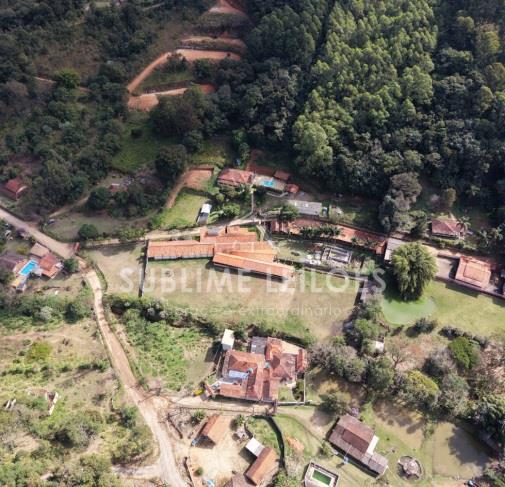 Foto de Terreno de 23.492m² | Constr. de 2.265m²