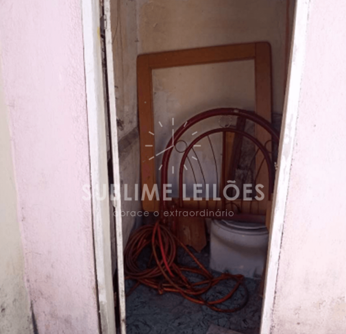 Foto de 5 residências | Constr. de 256m²