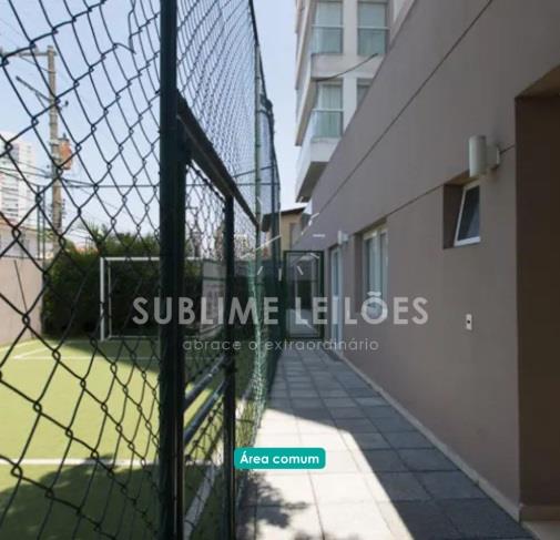 Foto de 4 vagas | 294m² útil