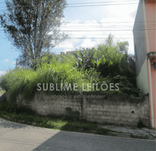 Foto de Terreno de 310m² | Sem benfeitorias