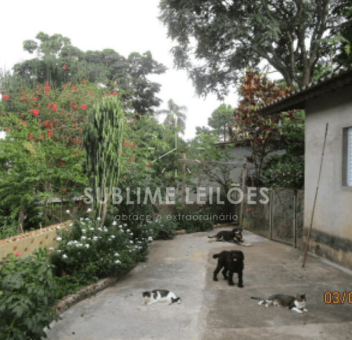 Foto de Terreno de 2.361m² | Constr. de 238m²