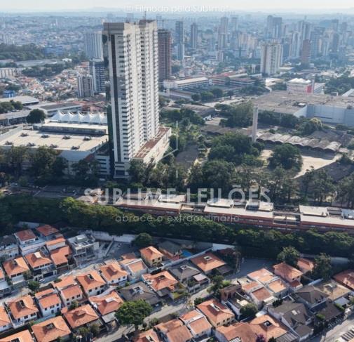 Foto de Terreno de 40.453m² | Constr. de 40.187m²