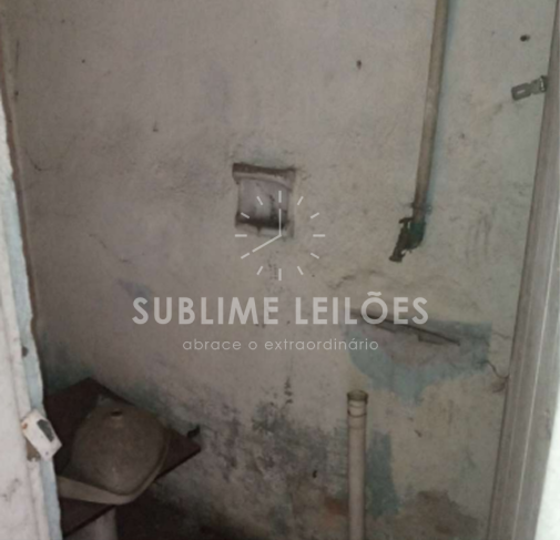 Foto de 5 residências | Constr. de 256m²