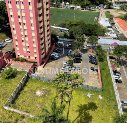 Foto de Terreno de 2.370m² | Sem benfeitorias