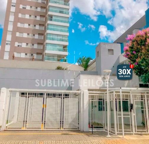 Foto de 4 vagas | 294m² útil