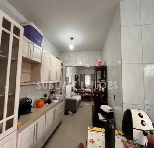 Foto de Terreno de 300m² | Constr. de 373m²