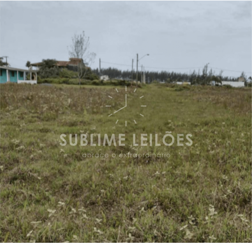 Foto de Terreno de 300m² | Sem benfeitorias
