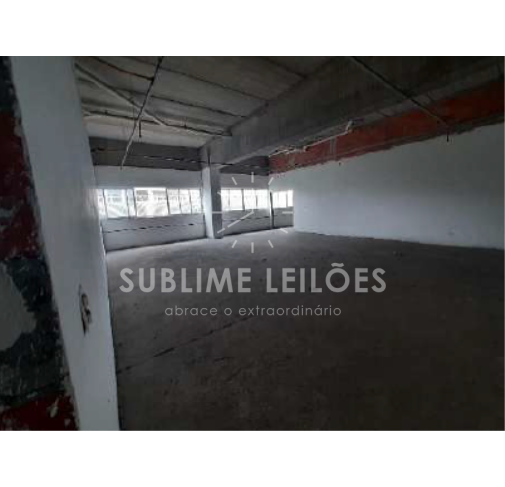 Foto de Terreno de 27.979m² | Constr. de 46.845m²