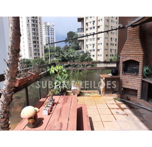 Foto de 5 Vagas | Piscinas | 267m² útil