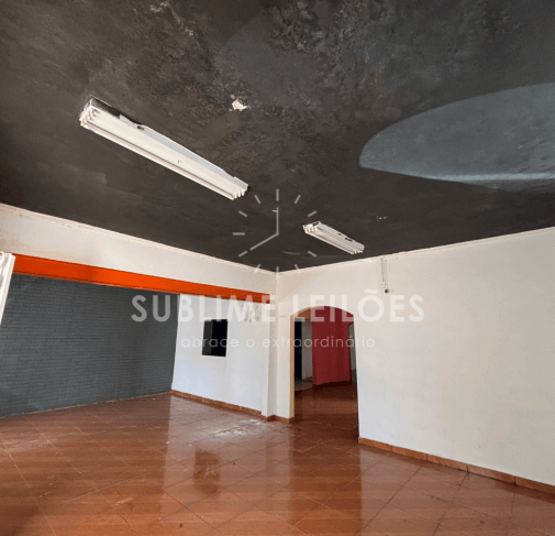 Foto de Terreno de 350m² | Constr. de 213m²