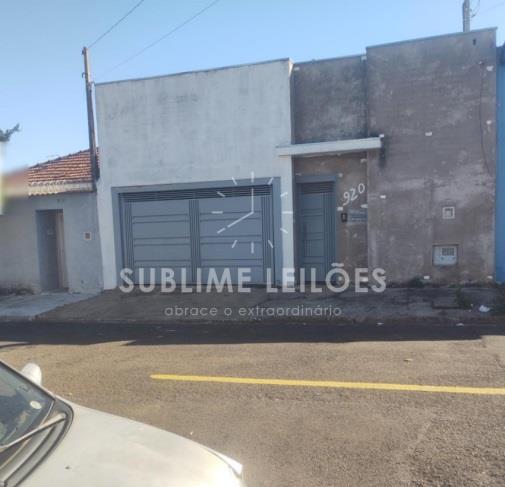 Foto de A) Casa | Terreno de 250m² | Constr. de 158m²