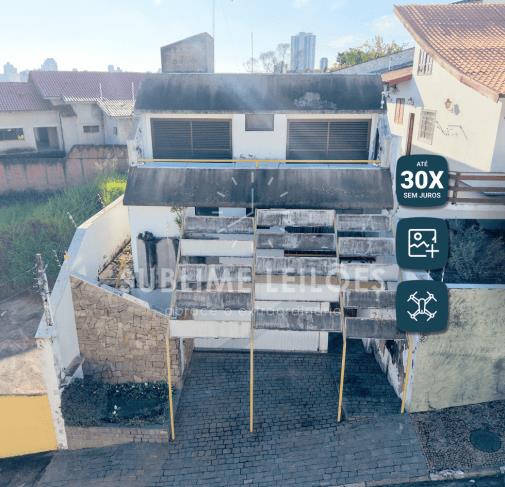 Foto de Terreno de 288m² | Constr. de 332m²