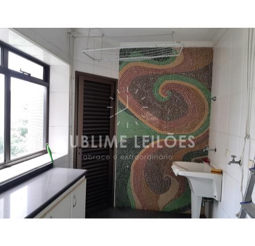 Foto de 5 Vagas | Piscinas | 267m² útil