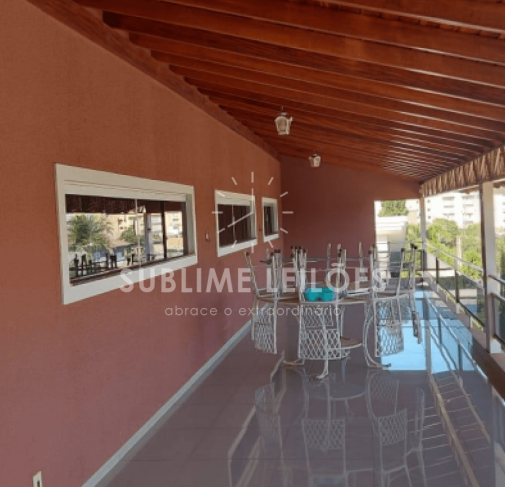 Foto de Terreno de 500m² | Constr. de 459m²