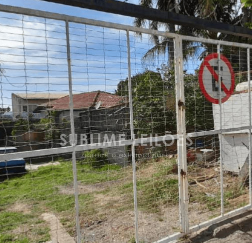 Foto de Terreno de 405m² | Benfeitorias