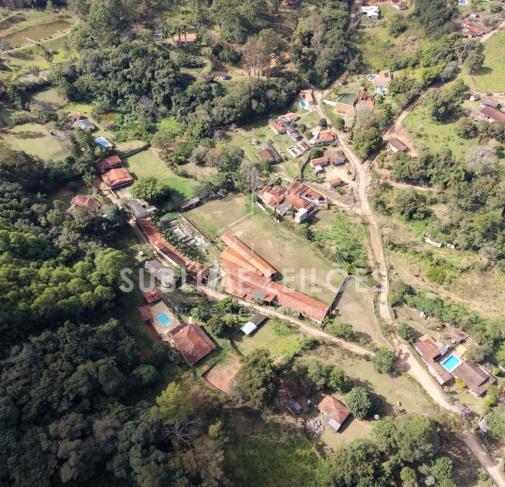 Foto de Terreno de 23.492m² | Constr. de 2.265m²