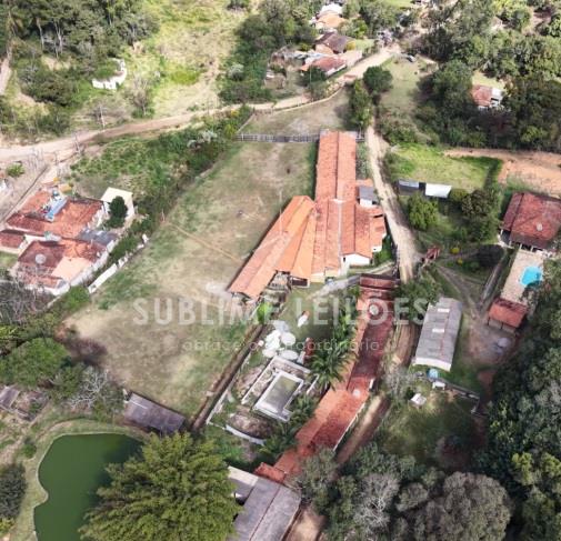 Foto de Terreno de 23.492m² | Constr. de 2.265m²